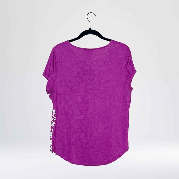 Ann Taylor Magenta and White Floral Short Sleeve Top Size Large - Picture 2 of 4